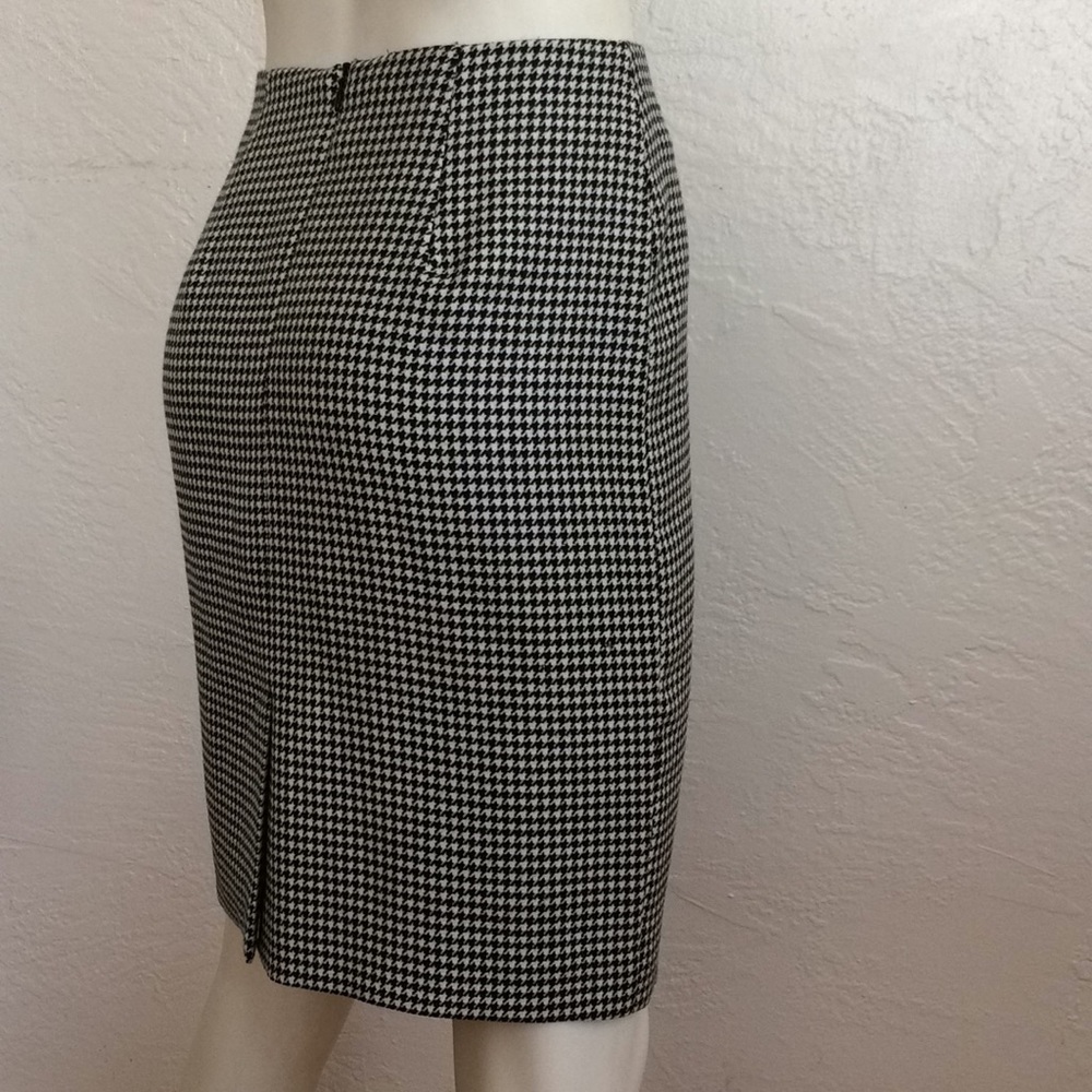 Preston & York worsted wool houndstooth pencil